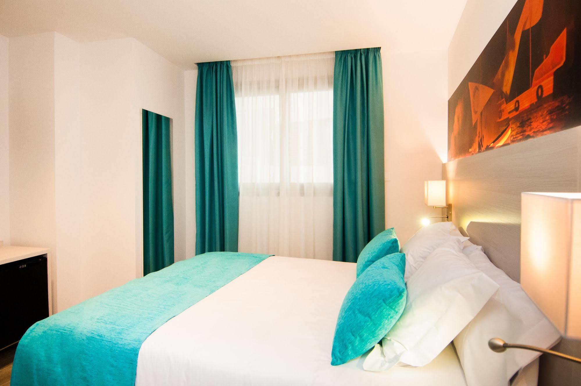 Hotel Censal Villajoyosa Zewnętrze zdjęcie
